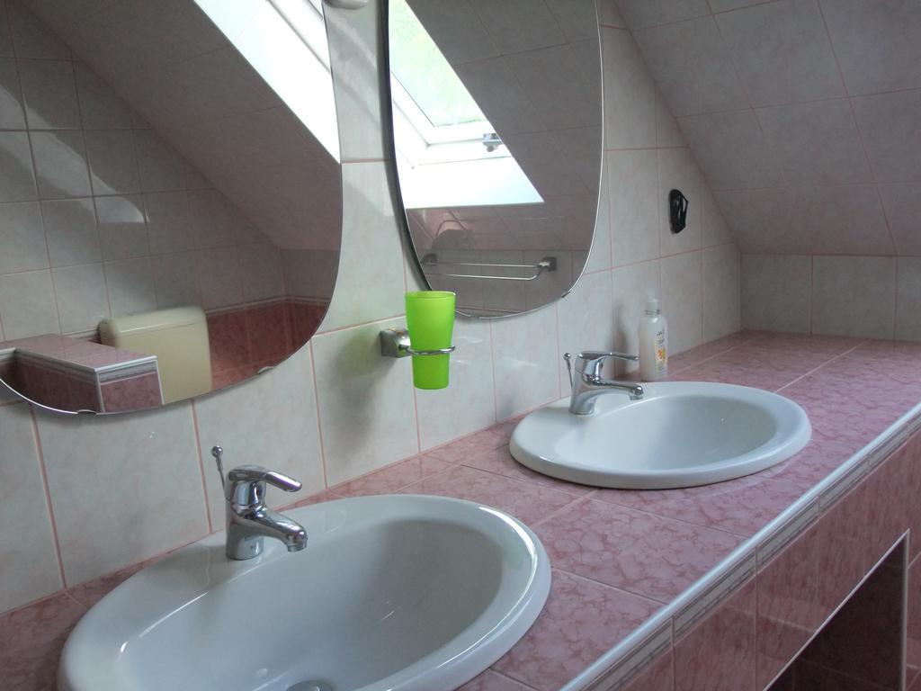 Balatongyörök Levente Apartman מראה חיצוני תמונה